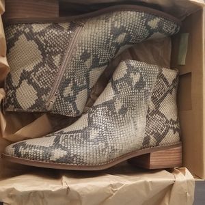Lucky Brand Chinchilla Ankle Boots - New in box